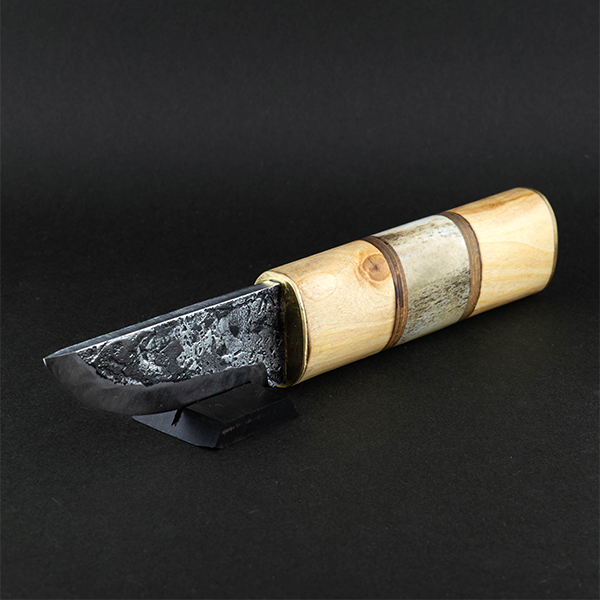 Puukko bouleau et bois de cerf en soie traversante