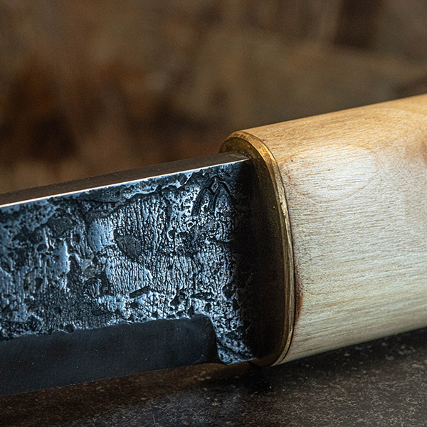 Puukko bouleau et bois de cerf en soie traversante
