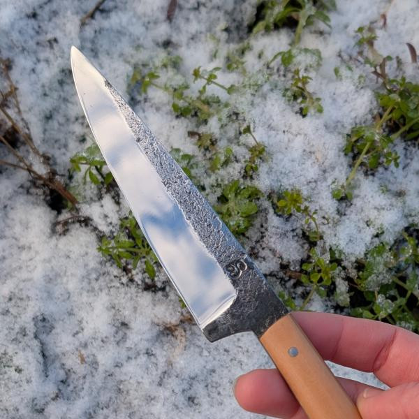 L’Officiel de Mest 192, couteau en alisier