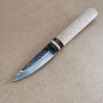 Naalien 102, le puukko en frêne